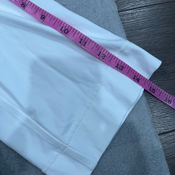 [8] Lululemon white 3/4 sleeve Stay Cool Jacket with mesh back NWOT - Picture 5 of 8